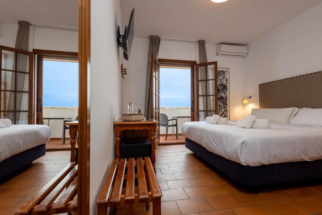 Hotel Tugasa Villa De Algar อัลการ์ ภายนอก รูปภาพ