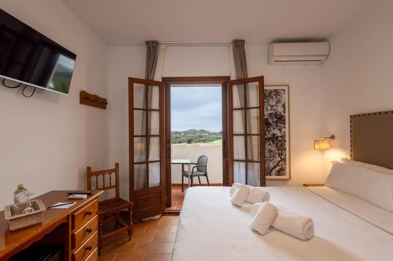 Hotel Tugasa Villa De Algar อัลการ์ ภายนอก รูปภาพ